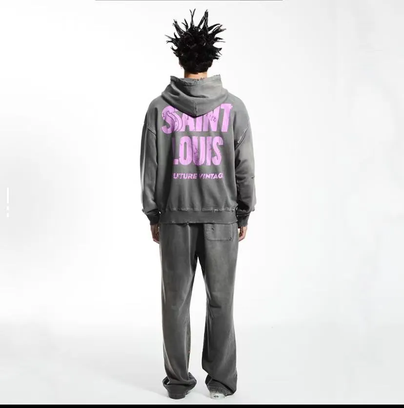 Style No. S228 P300💰 (450g version) SSSAINT LOUIS ink-washed distressed letter logo printed hooded pullover sweatshirt. Made of 450g dense cotton fabric, washed process, loose fit. Same style for men and women. Size: S-XL